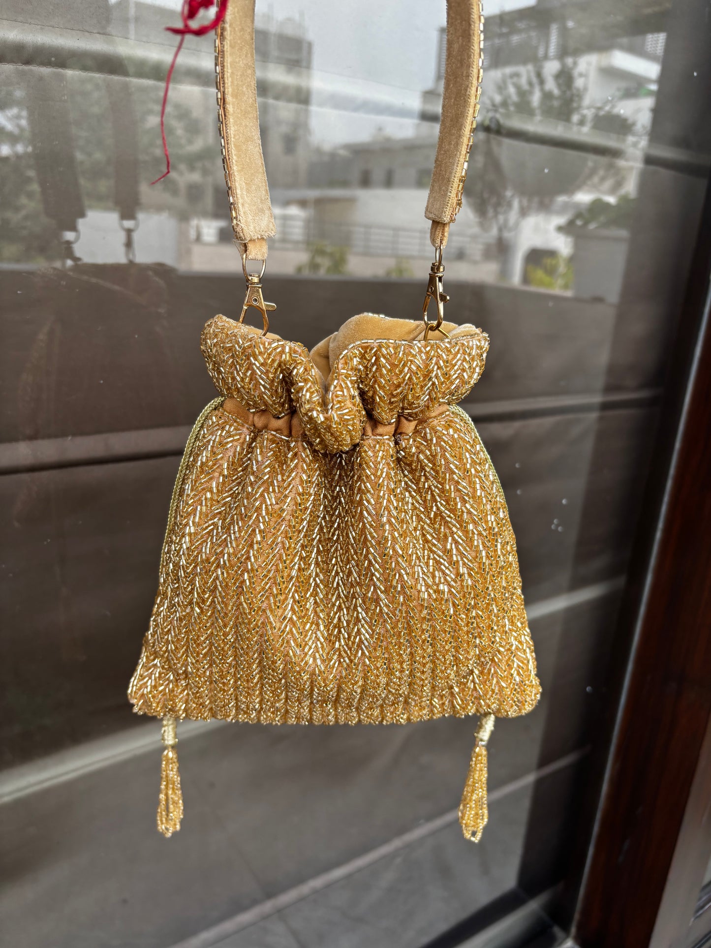 Gold Potli