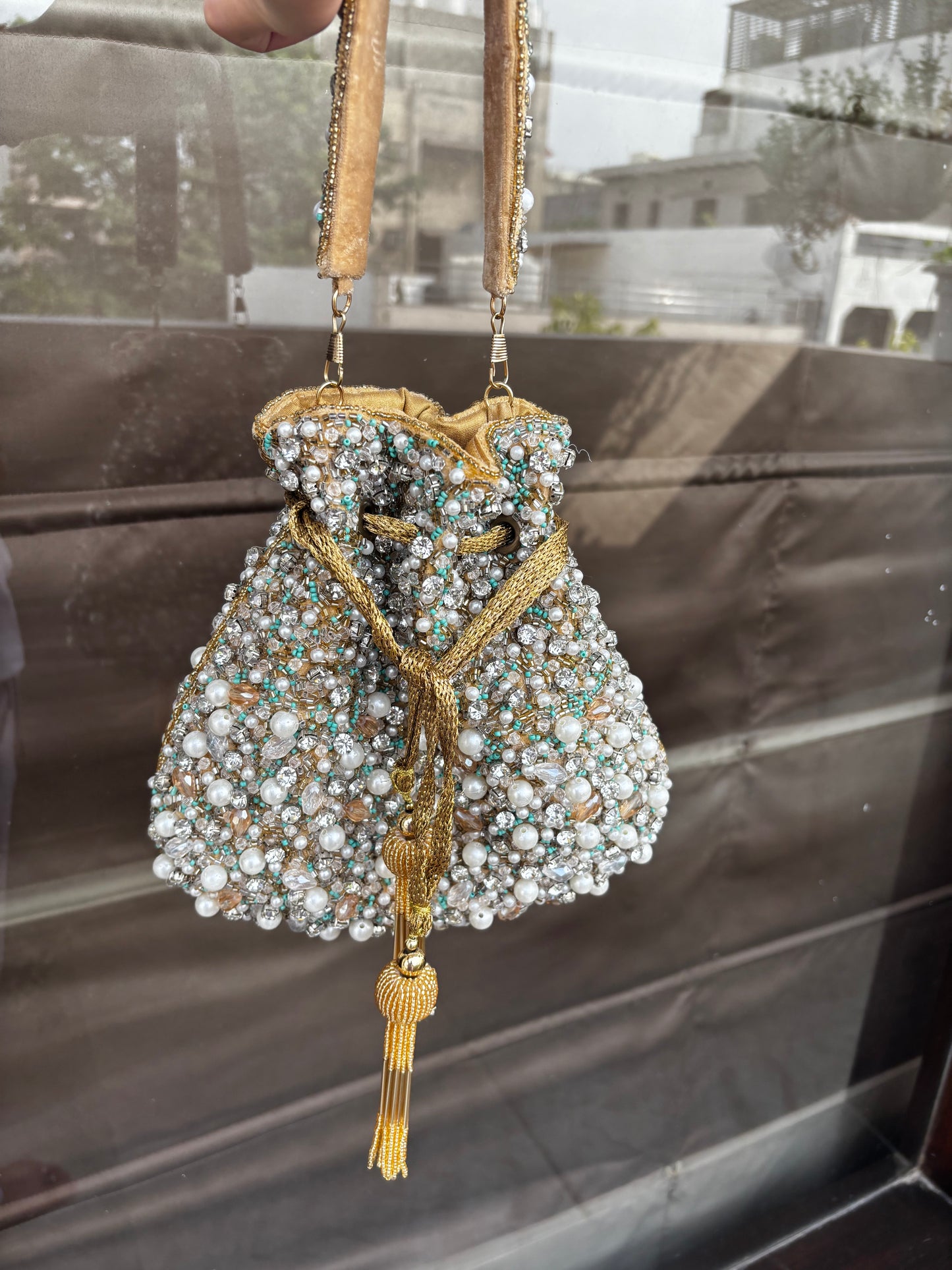 Gold & White Pearls potli